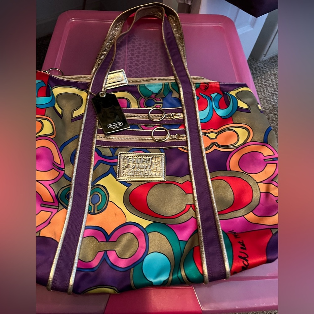 Coach Poppy tote original color